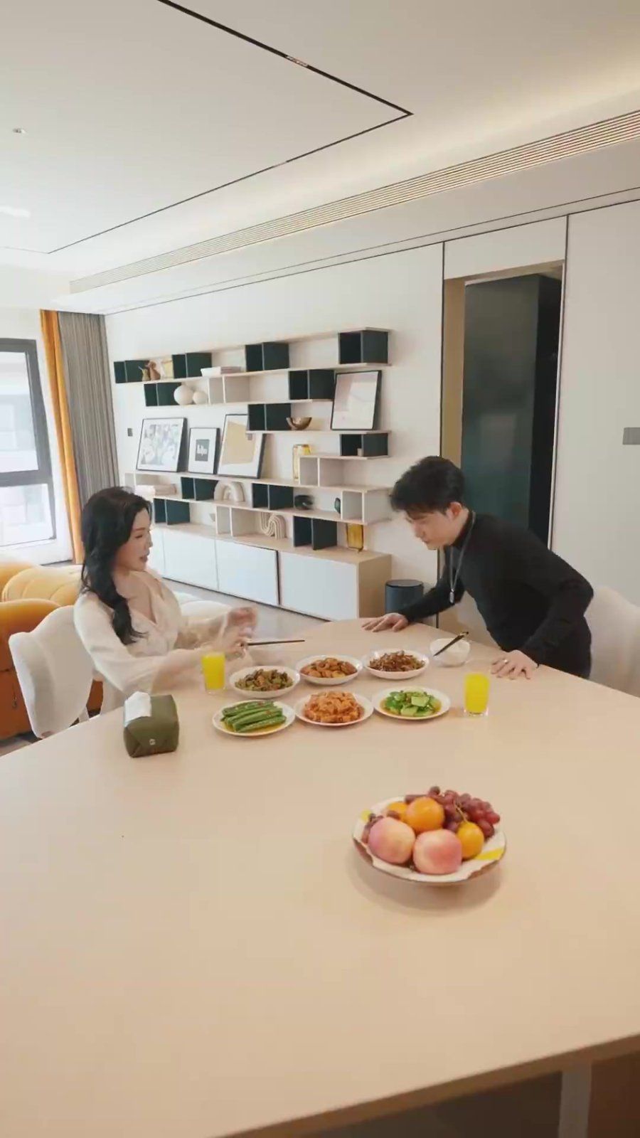 住進阿姨家后，我覺醒了時間暫停(全集)